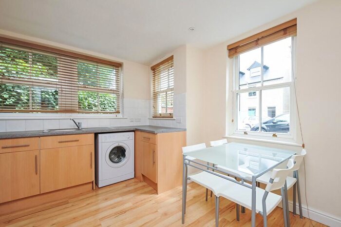 4 Bedroom End Of Terrace House To Rent In Malta Road, Cambridge, CB1