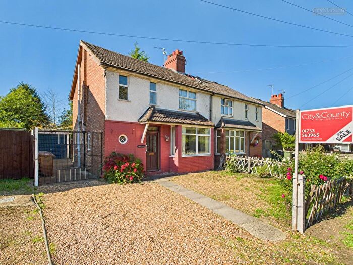 3 Bedroom Semi-Detached House For Sale In London Road, Peterborough, PE2
