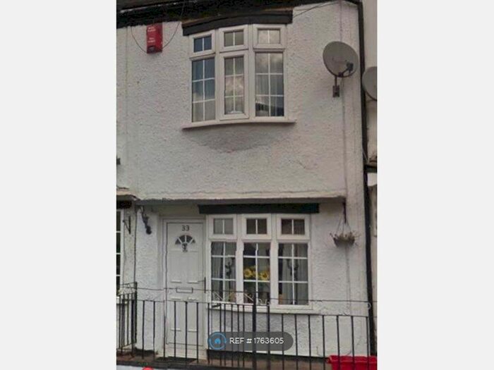 2 Bedroom Terraced House To Rent In Coleshill Road, Nuneaton, CV10