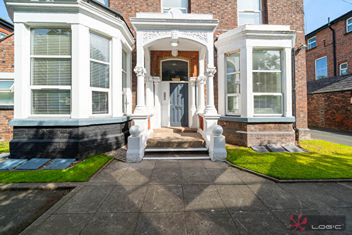 2 Bedroom Apartment For Sale In Victoria Road, Waterloo, L22