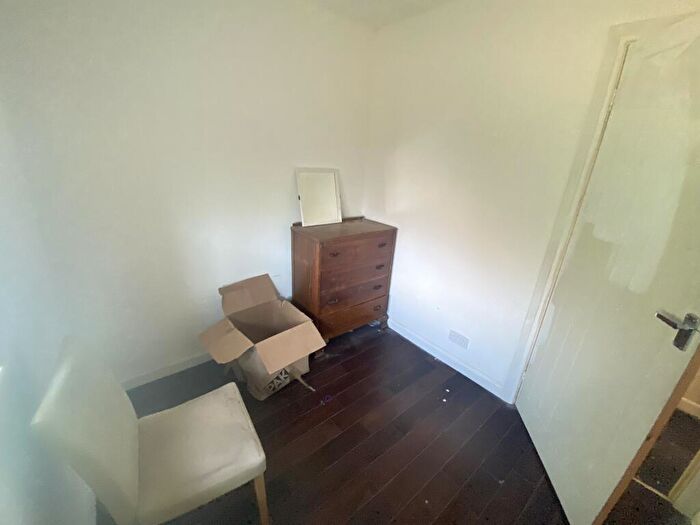3 Bedroom End Of Terrace House For Sale In Broxtowe Lane, Nottingham, NG8