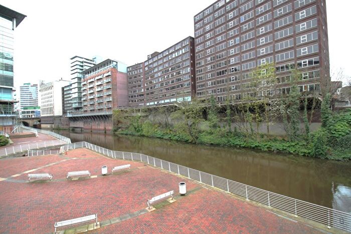 1 Bedroom Flat For Sale In Dearmans Place, Manchester, M3