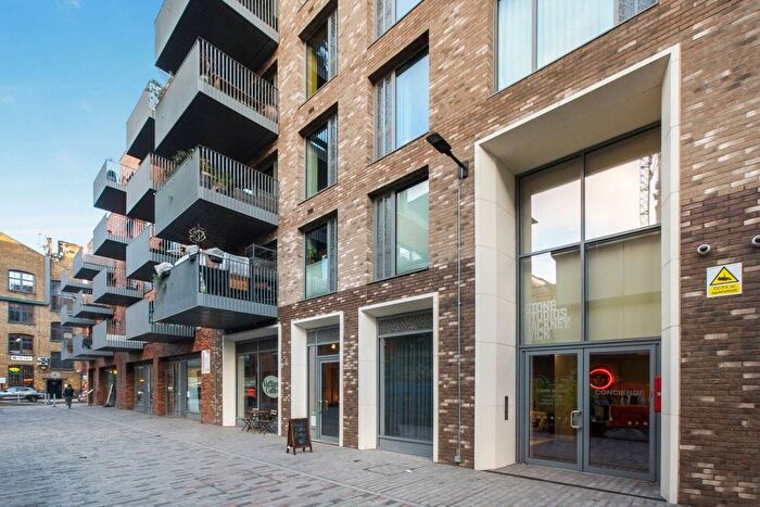 1 Bedroom Flat For Sale In Wallis Road, London, E9