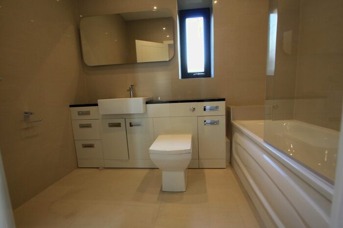 1 Bedroom Flat To Rent In London Rd, Morden, SM4