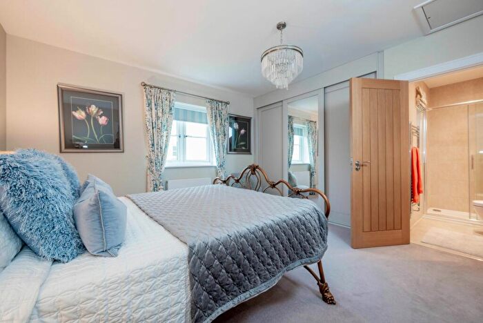 3 Bedroom Terraced House For Sale In Eastview Close, Stow On The Wold, GL54
