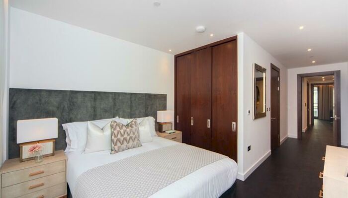 2 Bedroom Apartment To Rent In Thornes House, Nine Elms, London, SW11