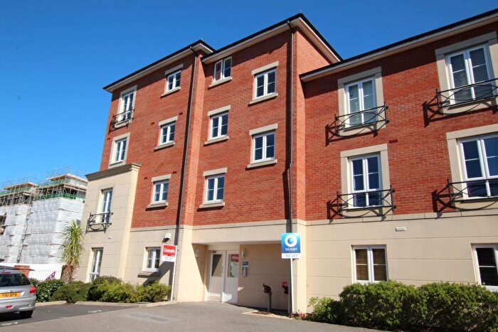 2 Bedroom Flat To Rent In Eastfields Road - Cheswick Village, BS16