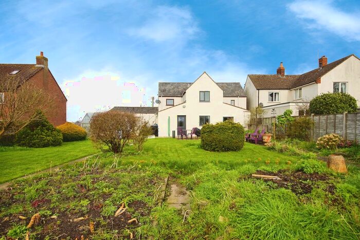 3 Bedroom Detached House For Sale In Mobley, Berkeley, Gloucestershire, GL13