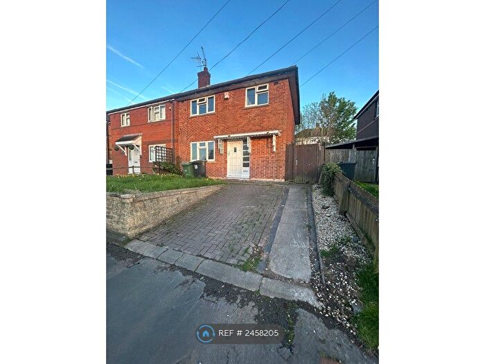 3 Bedroom Semi-Detached House To Rent In Wychbury Road, Stourbridge, DY9