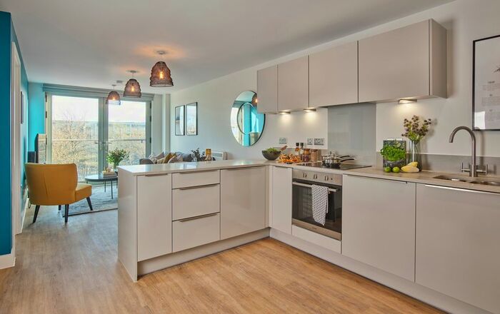 1 Bedroom Flat To Rent In Silbury Boulevard, Milton Keynes, MK9