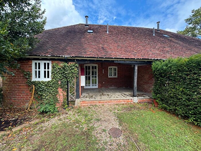 2 Bedroom Semi Detached House For Sale In Staplehurst, Kent, TN12