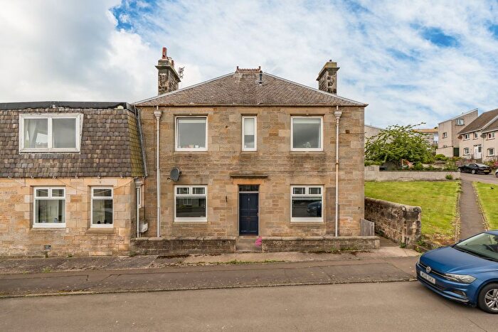 2 Bedroom Flat For Sale In Roods Road, Inverkeithing, KY11