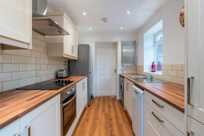 3 Bedroom Maisonette To Rent In £pppw Audley Road, South Gosforth, NE3