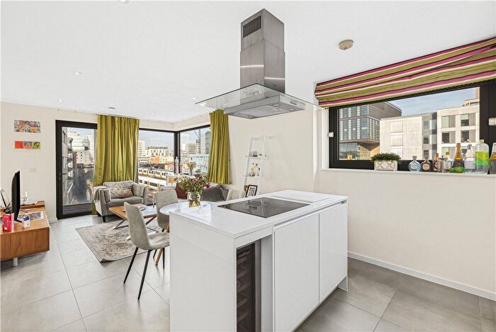 2 Bedroom Flat To Rent In Ewer Street, London, SE1