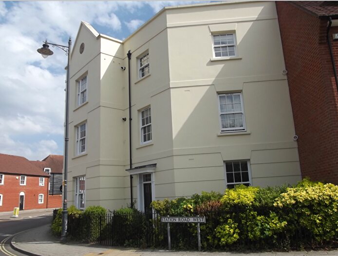 2 Bedroom Flat To Rent In Station Road West, Canterbury, CT2