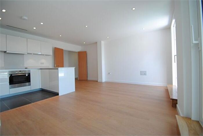 2 Bedroom Apartment To Rent In Rossetti Apartments, Saffron Central Square, Croydon, CR0