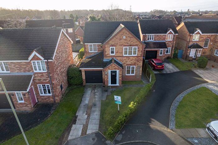 4 Bedroom Detached House For Sale In Hayfield Close, Barnby Dun, DN3