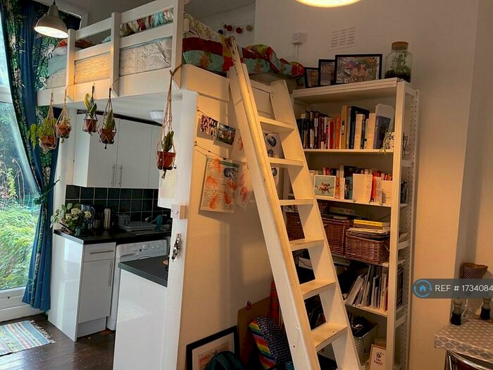 1 Bedroom Flat To Rent In Gloucester Drive, London, N4