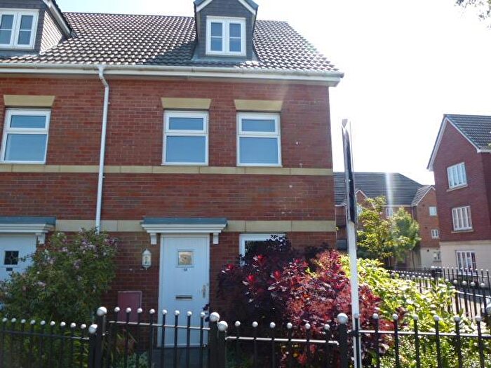 3 Bedroom House To Rent In Caerphilly Road, Llanishen, Cardiff, CF14