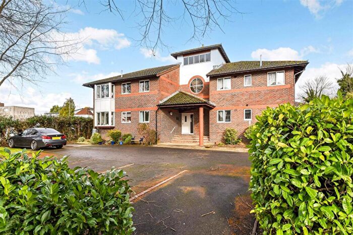 2 Bedroom Apartment To Rent In Charlton Road, Andover, SP10