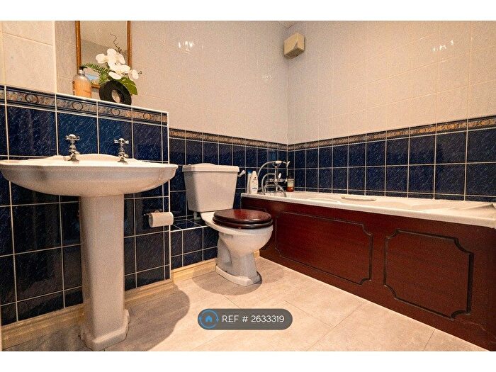 4 Bedroom Terraced House To Rent In Grace Avenue, Shenley, Radlett, WD7