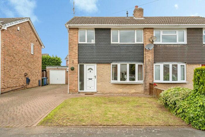 3 Bedroom Semi-Detached House For Sale In Curzen Crescent, Kirk Sandall, Doncaster, South Yorkshire, DN3
