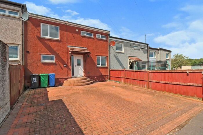 3 Bedroom Terraced House To Rent In Ednam Drive, Glenrothes, Fife, KY6