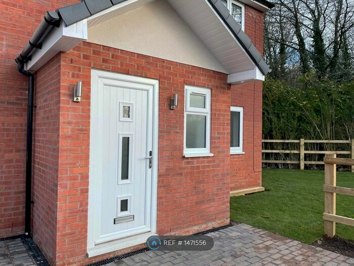 3 Bedroom Detached House To Rent In Pytchley Road, Rugby, CV22