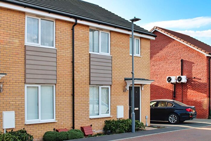 3 Bedroom Semi-Detached House To Rent In Beltex Crescent, Whitehouse, Milton Keynes, MK8