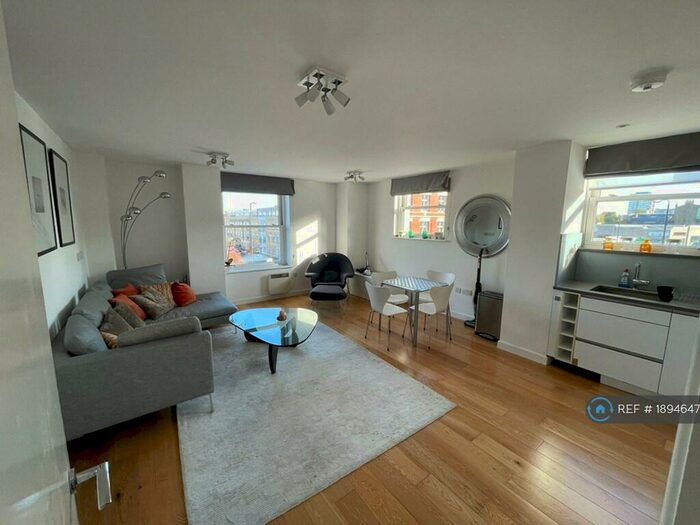 2 Bedroom Flat To Rent In Malthouse Apartments, London, E1