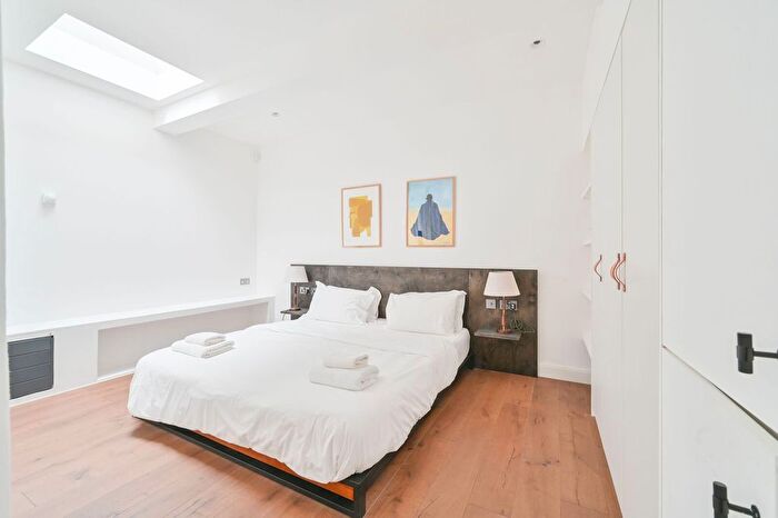 1 Bedroom Flat To Rent In Macroom Road, Maida Hill, London, W9