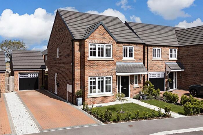 4 Bedroom Detached House For Sale In Barley Avenue, Pocklington, YO42