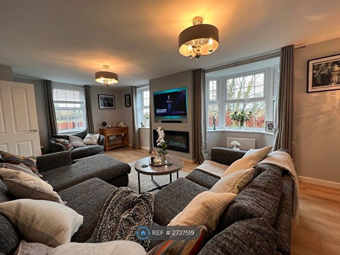 4 Bedroom Detached House To Rent In Field View, Wetherby, LS22