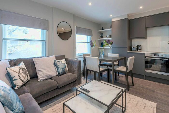 1 Bedroom Flat To Rent In Upper Montagu Street, Marylebone, London, W1H