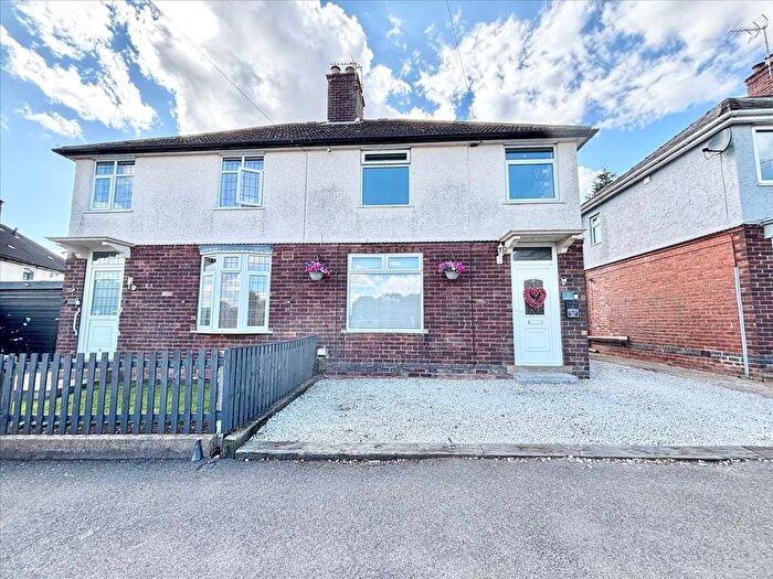 3 Bedroom Semi-Detached House For Sale In Woodland Avenue, Huthwaite, NG17