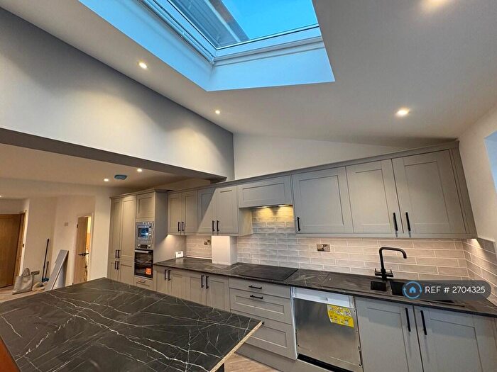 3 Bedroom Terraced House To Rent In Appleyards Lane, Chester, CH4