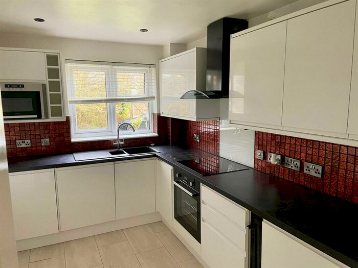 2 Bedroom Maisonette To Rent In Trelawn, Church Road, Chelmsford, CM3