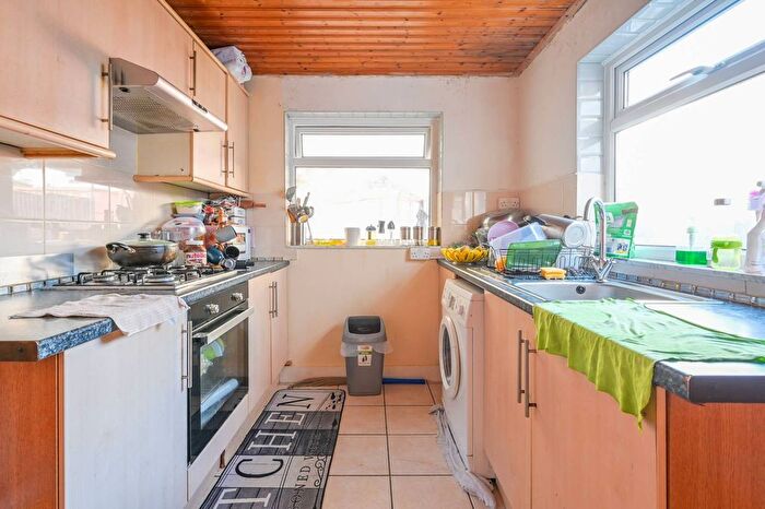 3 Bedroom Terraced House For Sale In Varley Road, Canning Town, London, E16