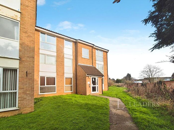 1 Bedroom Flat To Rent In Lupin Drive, Chelmsford, Essex, CM1