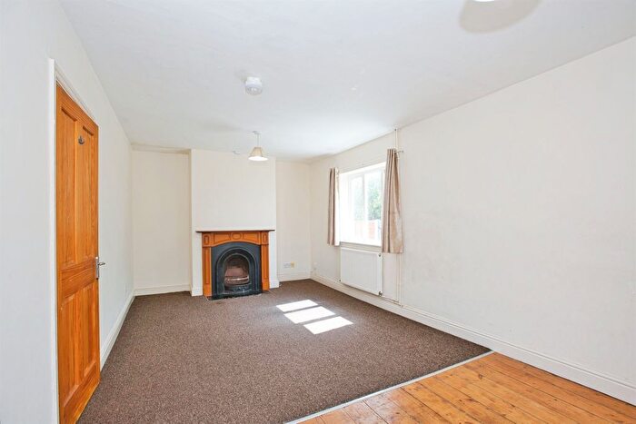3 Bedroom Detached Bungalow For Sale In St. Michaels Avenue, Yeovil, BA21