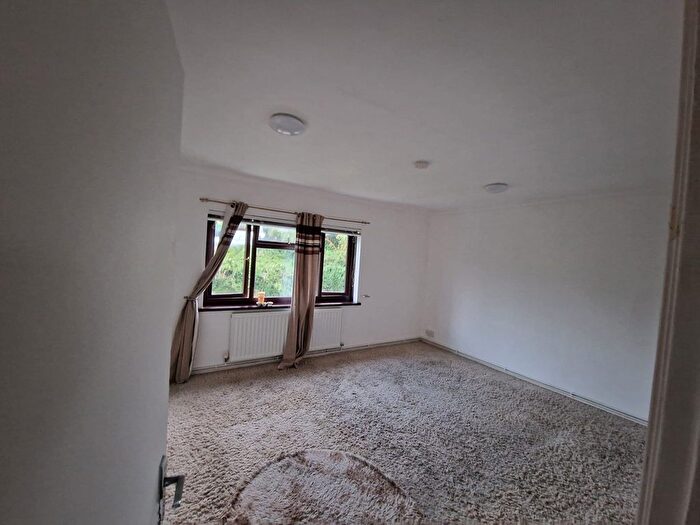 1 Bedroom Flat To Rent In Trevelyan Court, Caerphilly, CF83