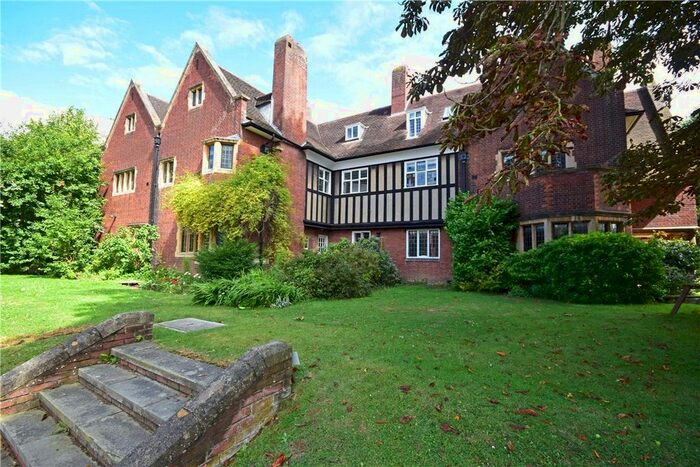 2 Bedroom Flat To Rent In Lady Margaret Road, Cambridge, CB3