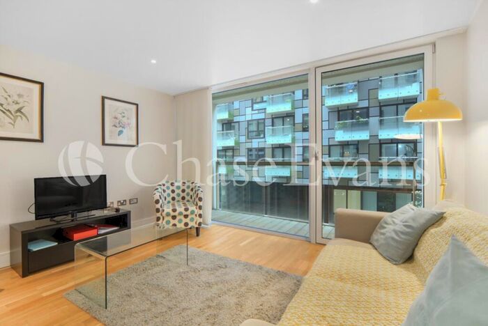 1 Bedroom Flat To Rent In Lanterns Court, Millharbour, Canary Wharf, London, E14