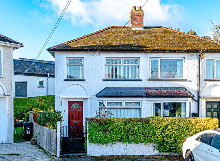 3 Bedroom Semi-Detached House For Sale In Ravenhill Crescent, Belfast, BT6