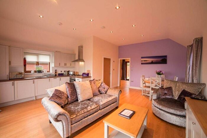 1 Bedroom Lodge For Sale In Fitling, Hull, HU12