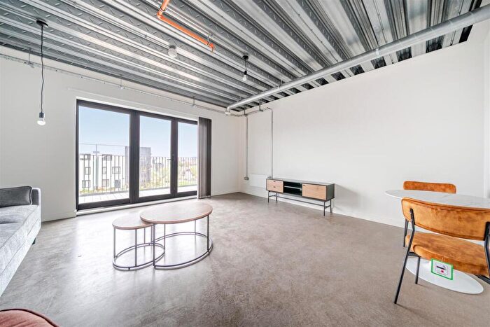 1 Bedroom Apartment To Rent In District Lofts, Climate Innovation District, LS9