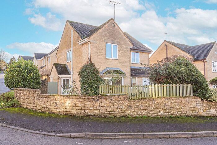 2 Bedroom Semi-Detached House For Sale In Longtree Close, Tetbury, GL8