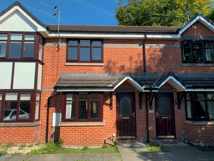 2 Bedroom Mews To Rent In Horseshoe Drive; Macclesfield., SK11