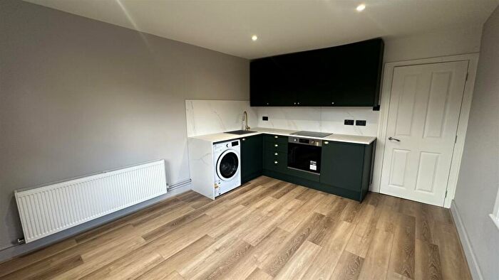 1 Bedroom Flat To Rent In Ormeley Road, Balham, SW12