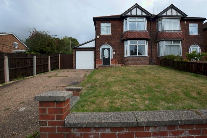 3 Bedroom Semi-Detached House To Rent In Sandsfield Lane, Gainsborough, DN21